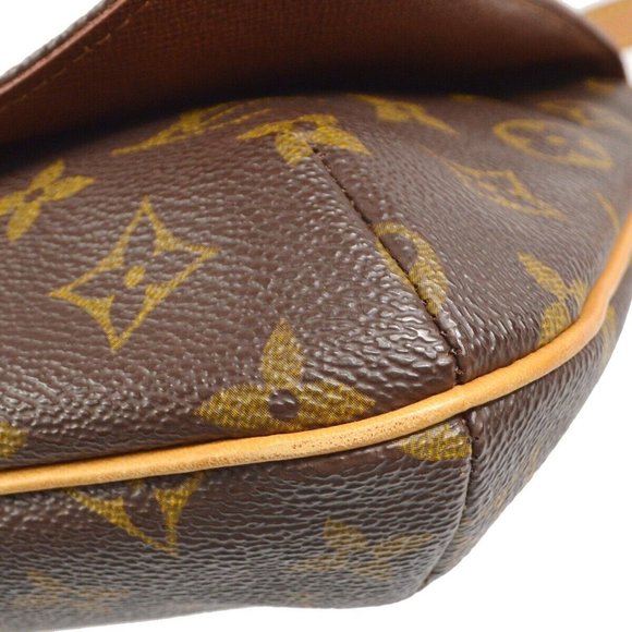 Authenticity Guaranteed Louis Vuitton Musette Tango Short Shoulder Bag Monogram - Picture 5 of 10